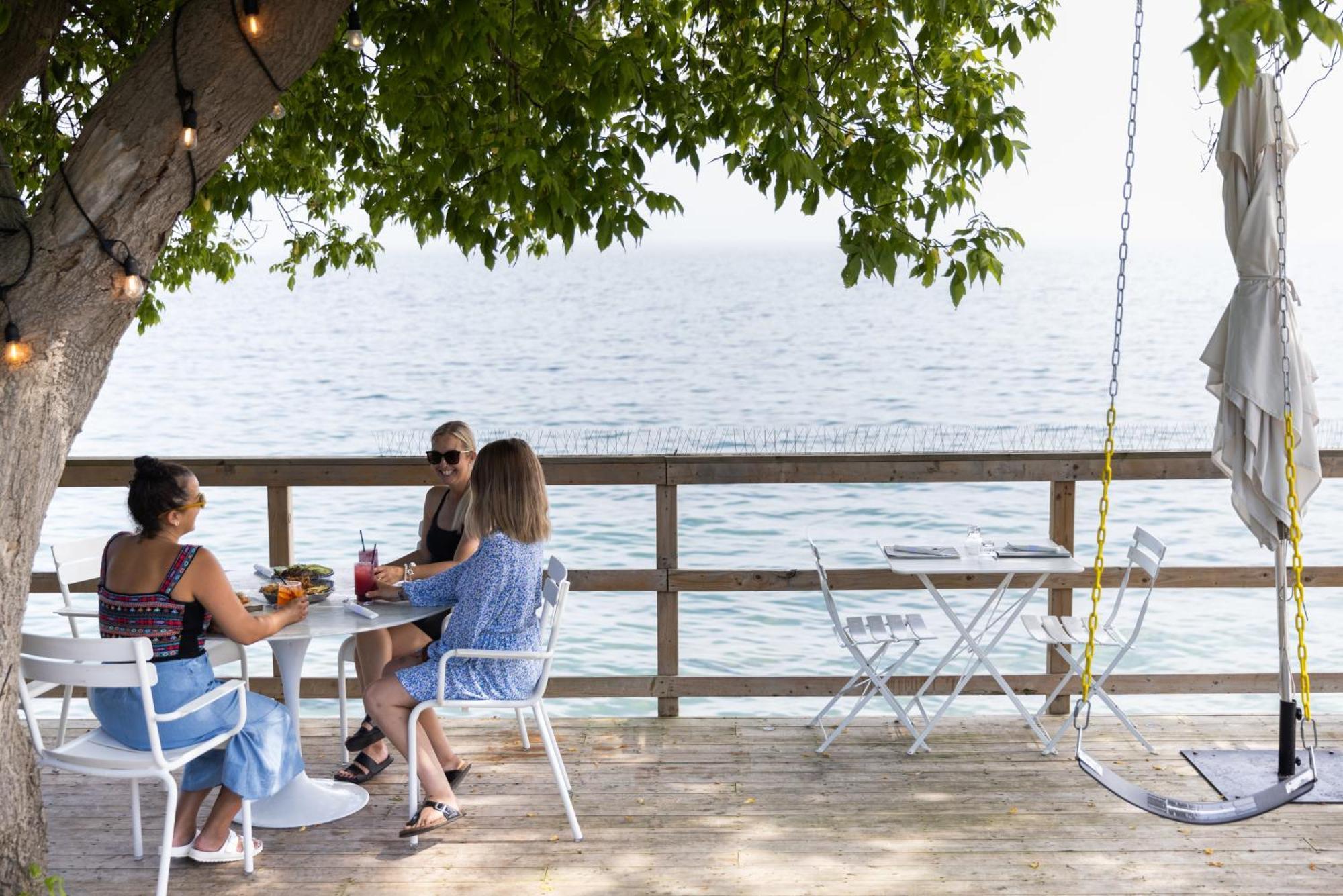 The Lakeside Prince Edward County Wellington Luaran gambar